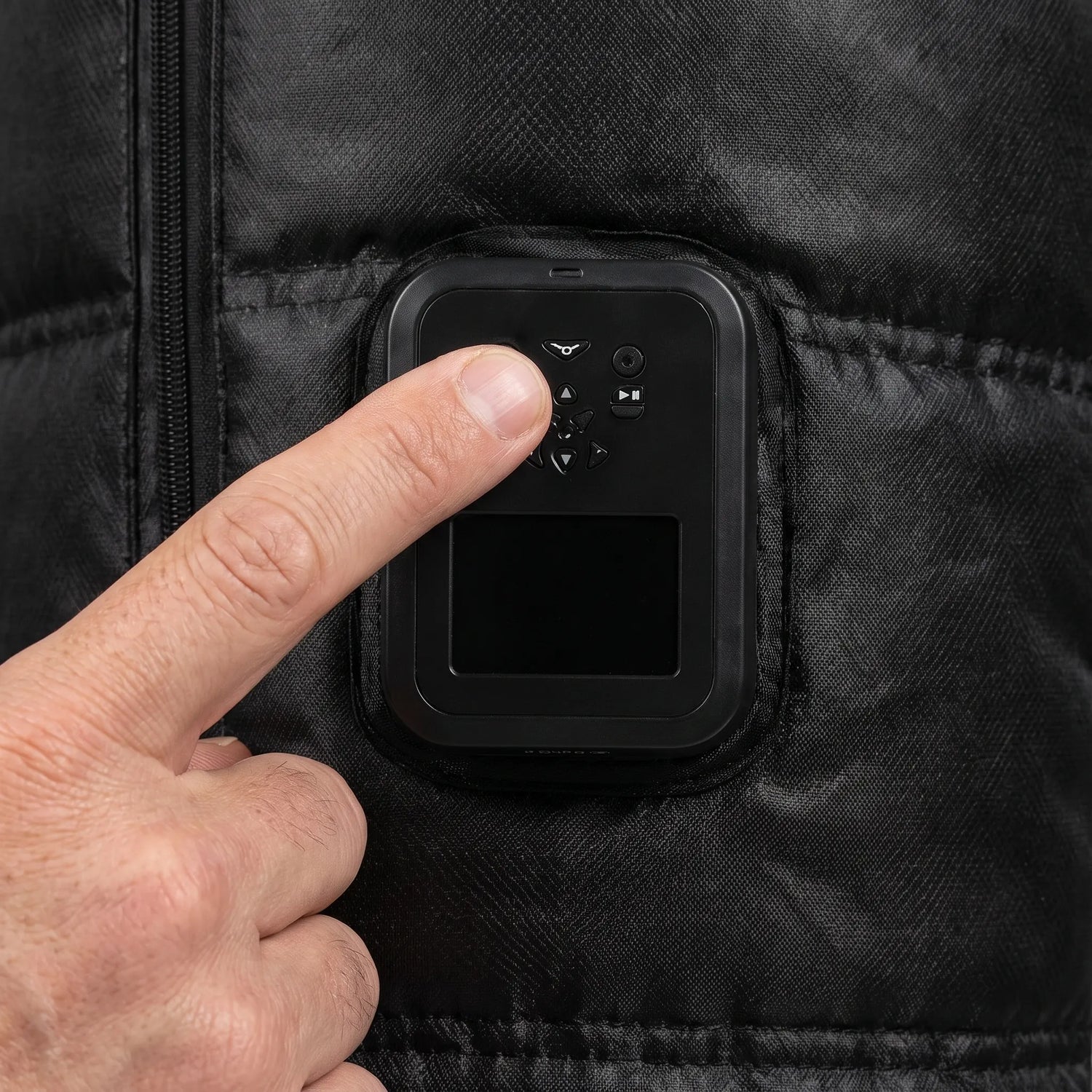 AlphaFlow integrated controller close-up